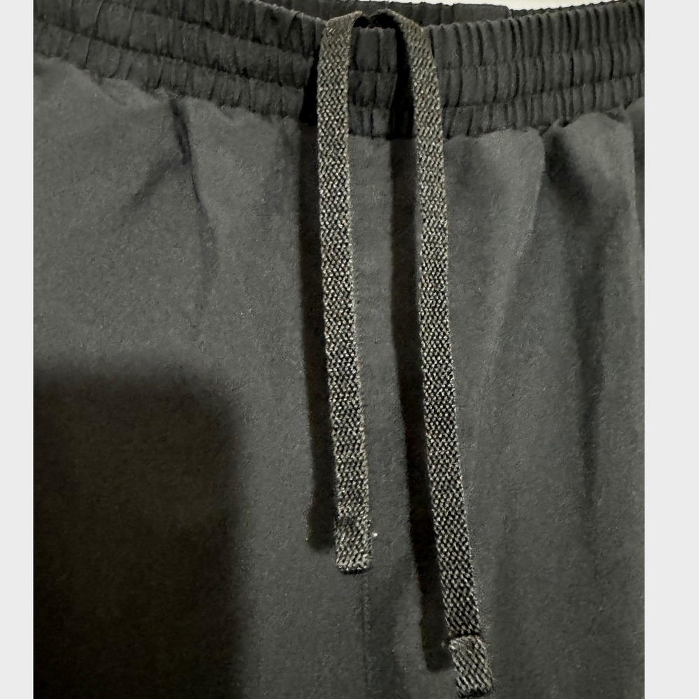 Under Armour HeatGear Running Shorts Women Large Black Athletic Drawstring Sport - Picture 4 of 7